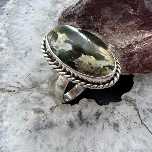 Sterling Southwestern Style Chrome Chalcedony Decorated Ring Size 6.75 For Women